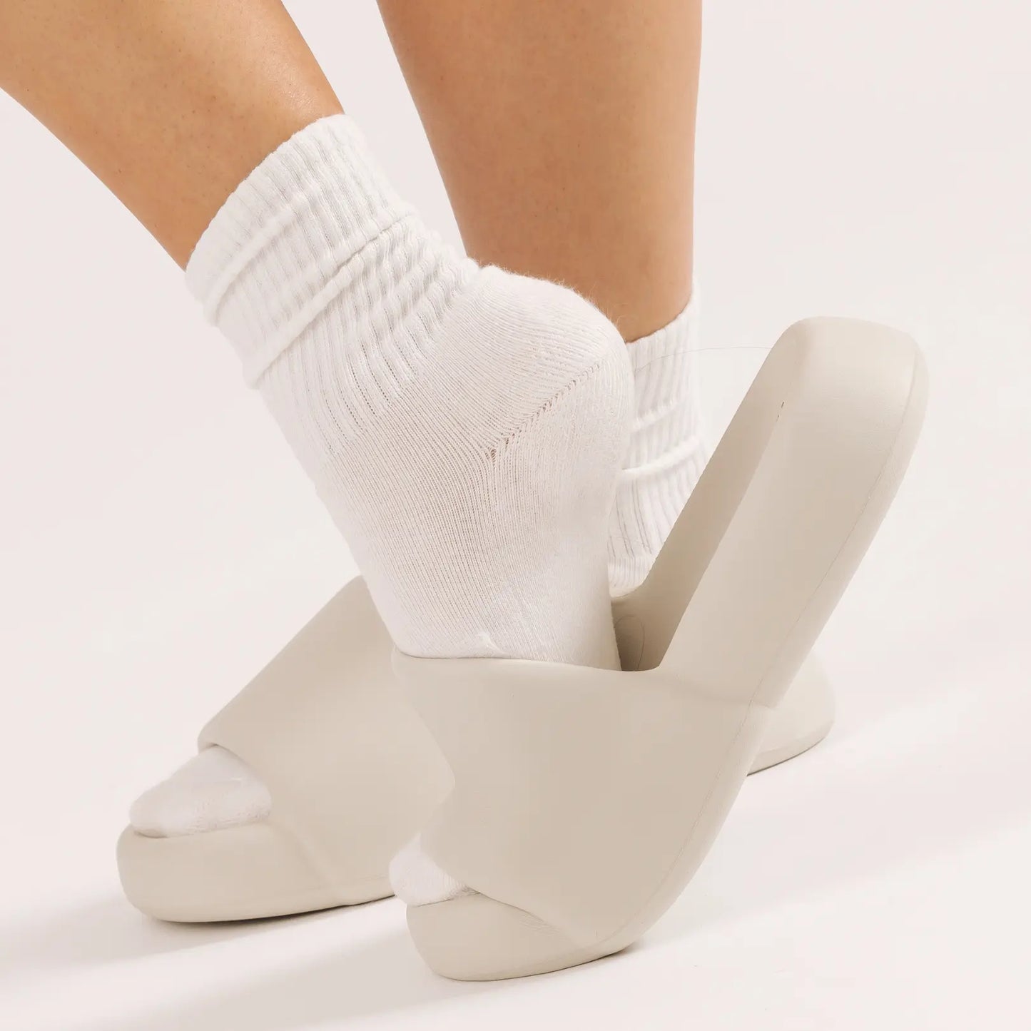 Mellow Cloud Slides